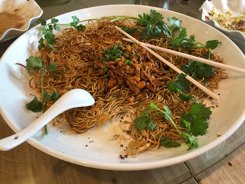 柏玛头饭店旅游景点图片