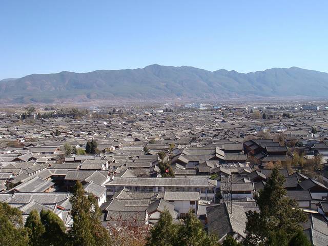 石锅渔山珍馆