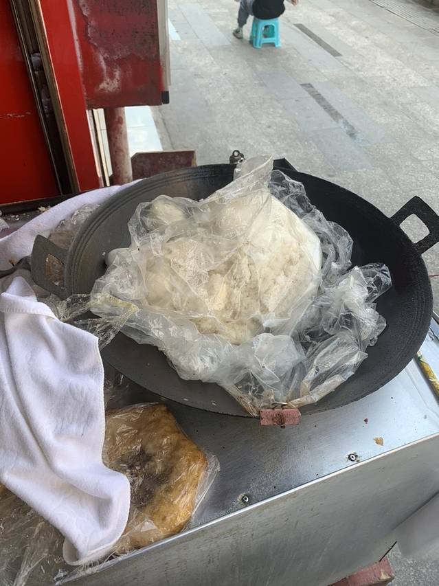 正宗老二中饼包糯米饭