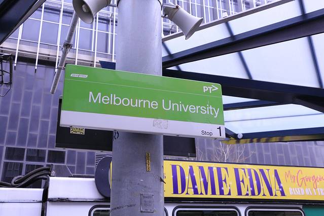 墨尔本大学