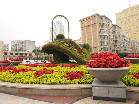 省委广场的图片