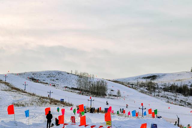 凤凰山滑雪场