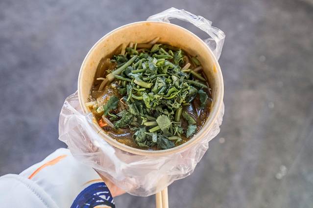 骡马市步行街美食集市