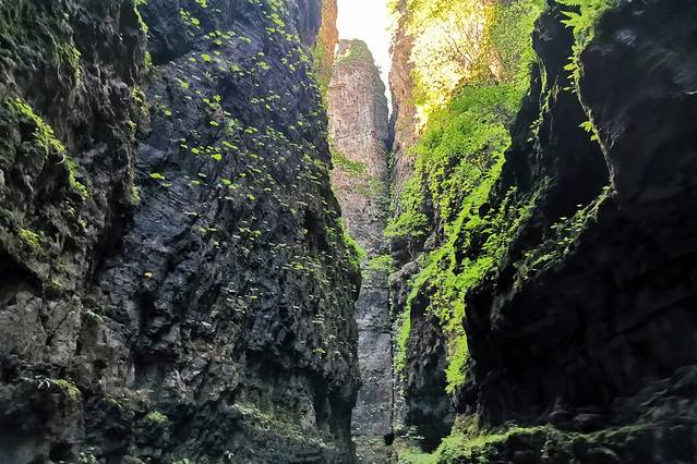 野三坡风景区-金线悬针