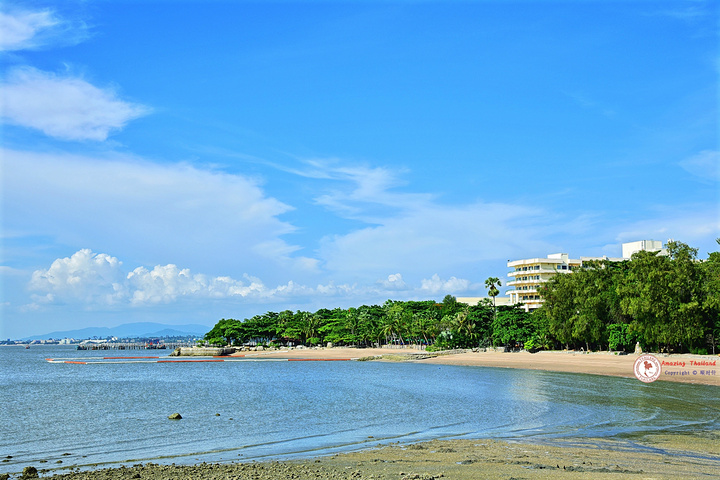 "芭提雅距曼谷147km ，有“东方夏威夷”之称，这里是泰国一处著名海景度假胜地_芭提雅海滩"的评论图片