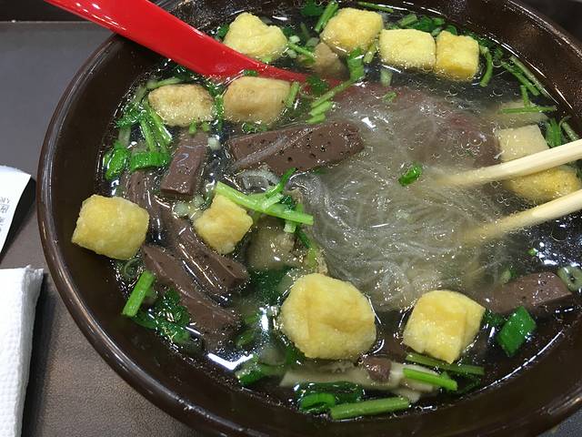 冯鑫记南京鸭血粉丝汤(来燕路店)