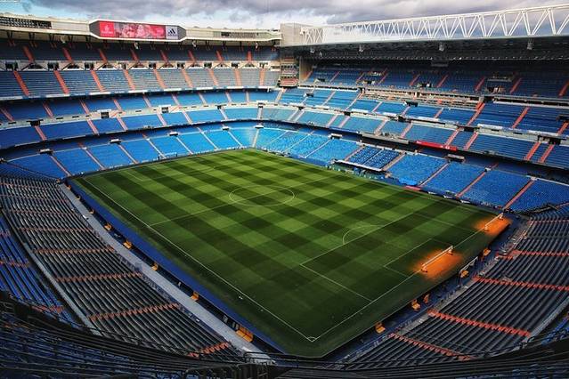 圣地亚哥·伯纳乌体育场