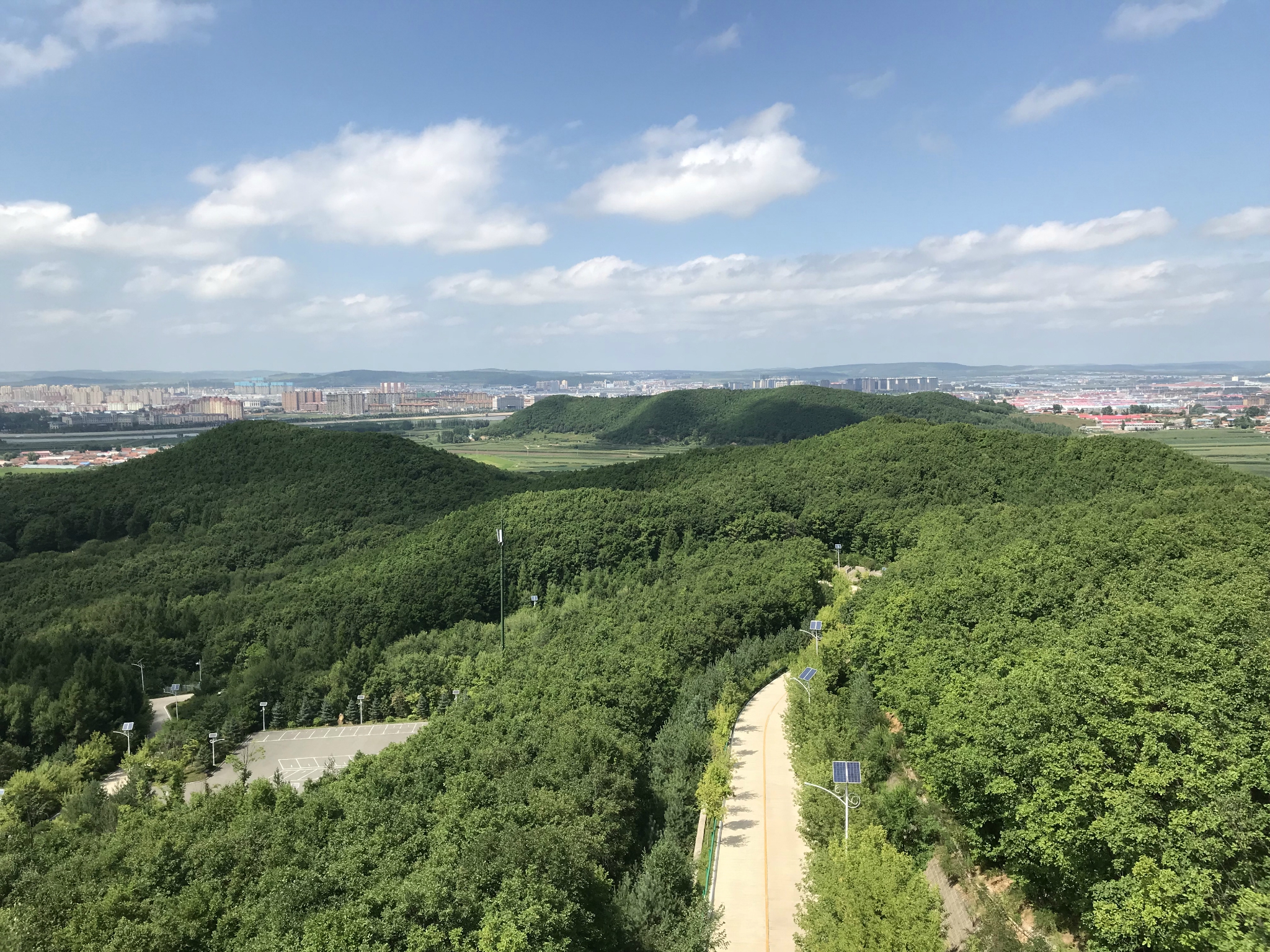 5,1敦化六鼎山文化旅遊區2正覺寺3雁鳴湖溼地4寒蔥嶺楓葉紅色旅遊觀光