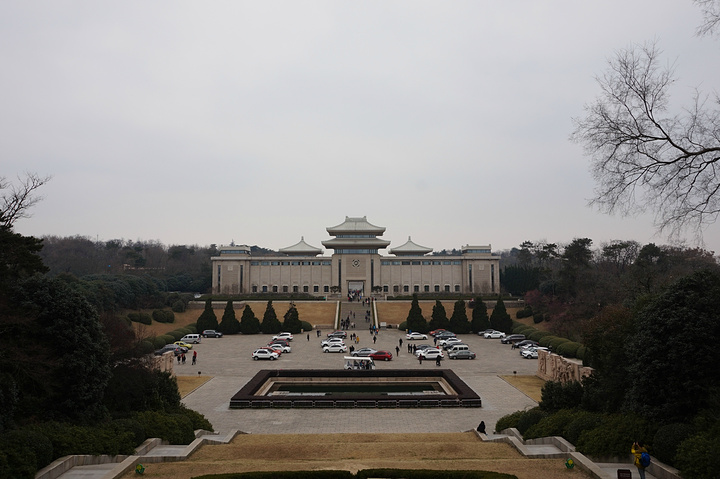 忠魂亭是雨花臺烈士陵園區的終端建築,