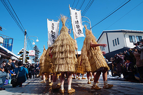 在日本，亲历一场雪中的民俗节日