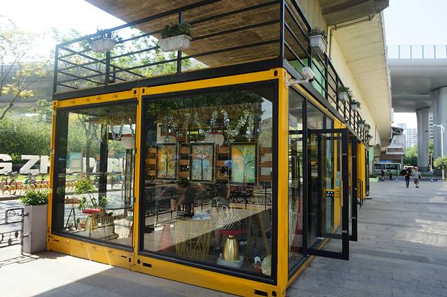 大柏树集装箱创客走廊(徐汇辉港汇店)