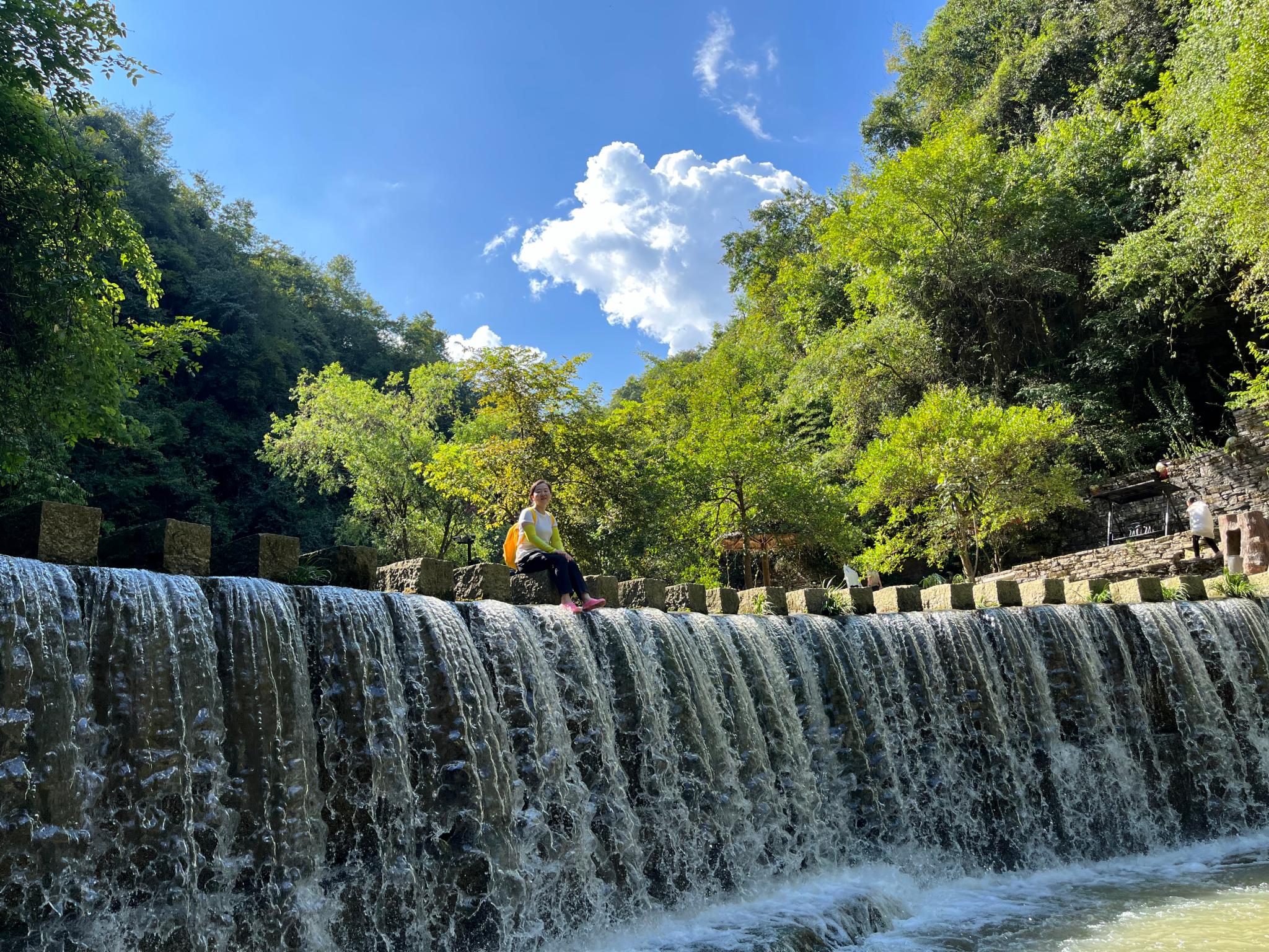 飞水涯景区电话图片