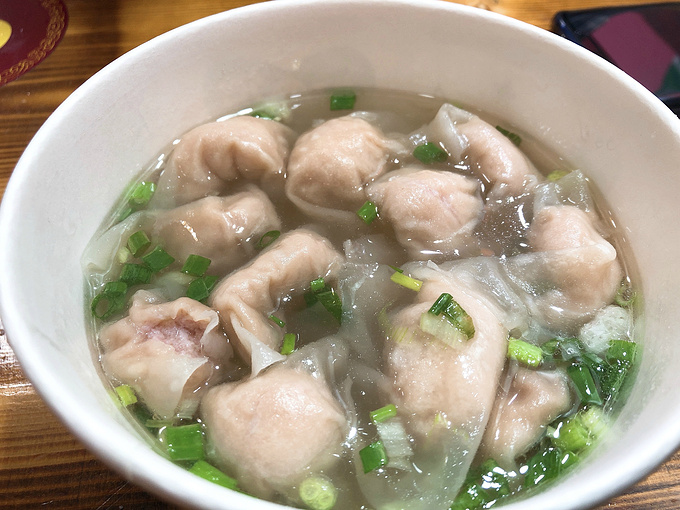 不知名的手打扁食店图片