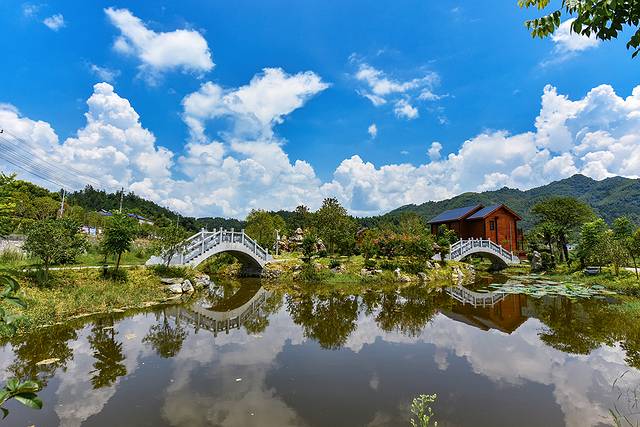 柃蜜小镇·白崖山景区