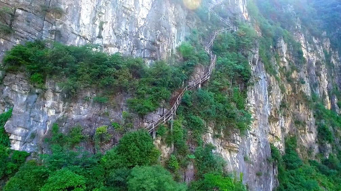 骑上我心爱的小摩托他永远不会堵车九皇山后山游