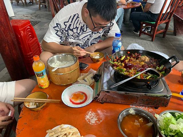 第一家年猪饭(长顺店)