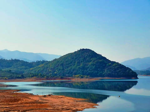 卢湖竹海旅游风景区旅游景点图片