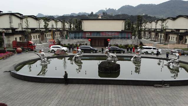 四川省宜宾五粮液酒厂