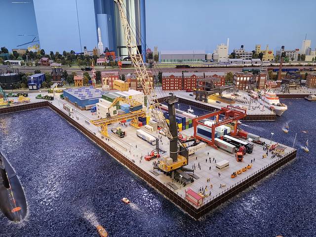 大梦微城-上海国际汽车城微缩景观主题乐园