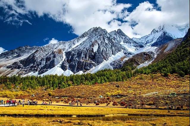 稻城亚丁风景区-三神山