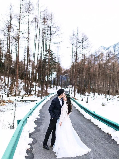 滑雪婚纱照_滑雪图片卡通