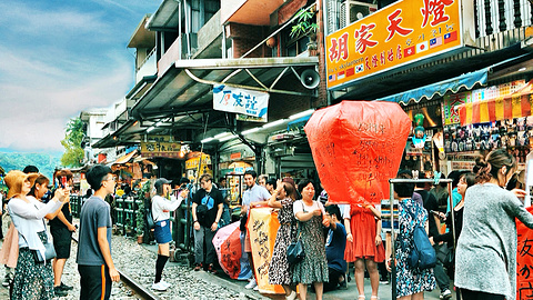 21十分天灯广场 旅游攻略 门票 地址 问答 游记点评 平溪区旅游旅游景点推荐 去哪儿攻略