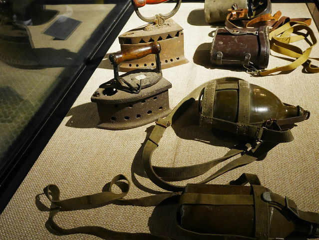 距离市区有些距离的一个博物馆,九一八事变陈列馆,面积很大,展品不少