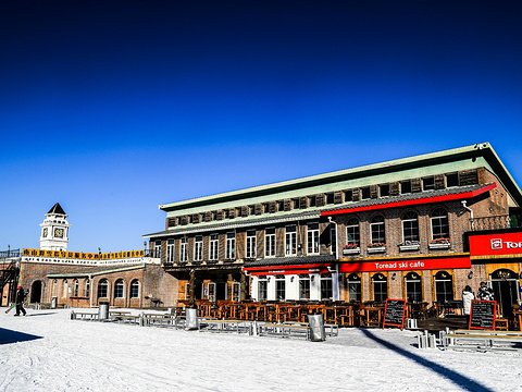 南山滑雪场旅游景点图片