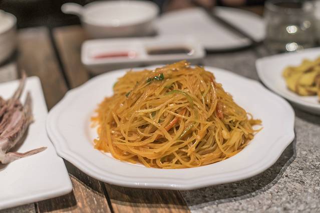 典农巷·滩羊手抓(友好店)