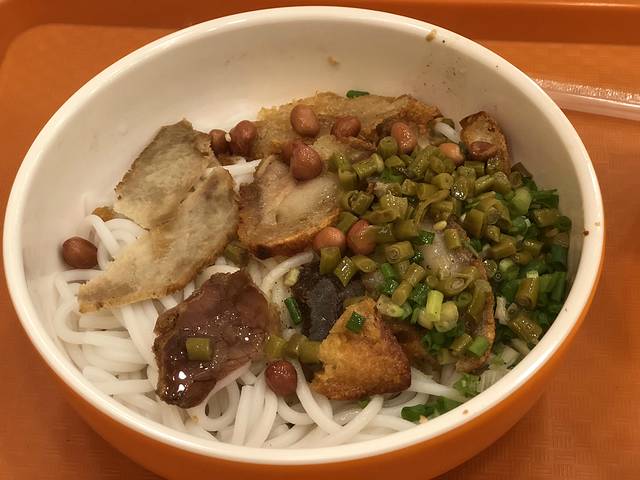 崇善米粉(依仁路店)