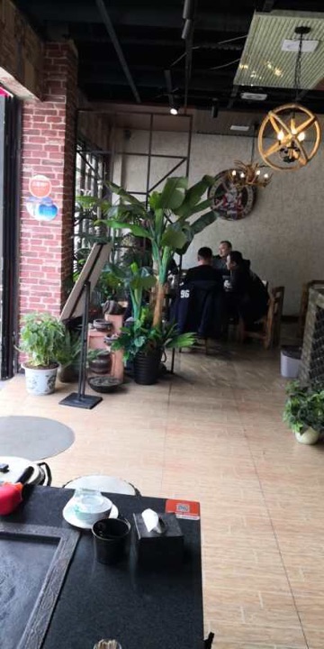 火塘人家文化主题餐厅(稻城县香格里拉店)