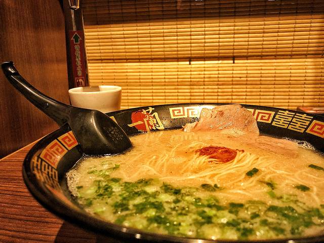 天然豚骨拉面专门店一兰