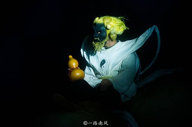 《寻梦龙虎山》实景演出