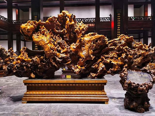 根宫佛国文化旅游区