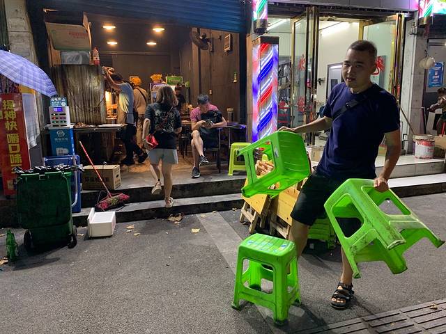 解放路洪桥烤鸡