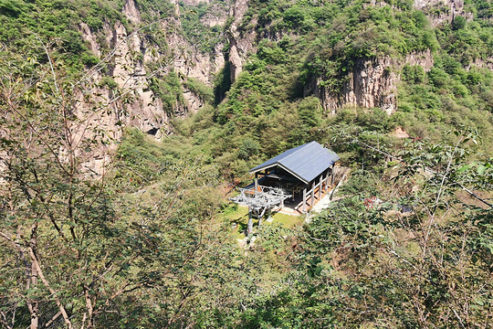 百里峡天梯栈道