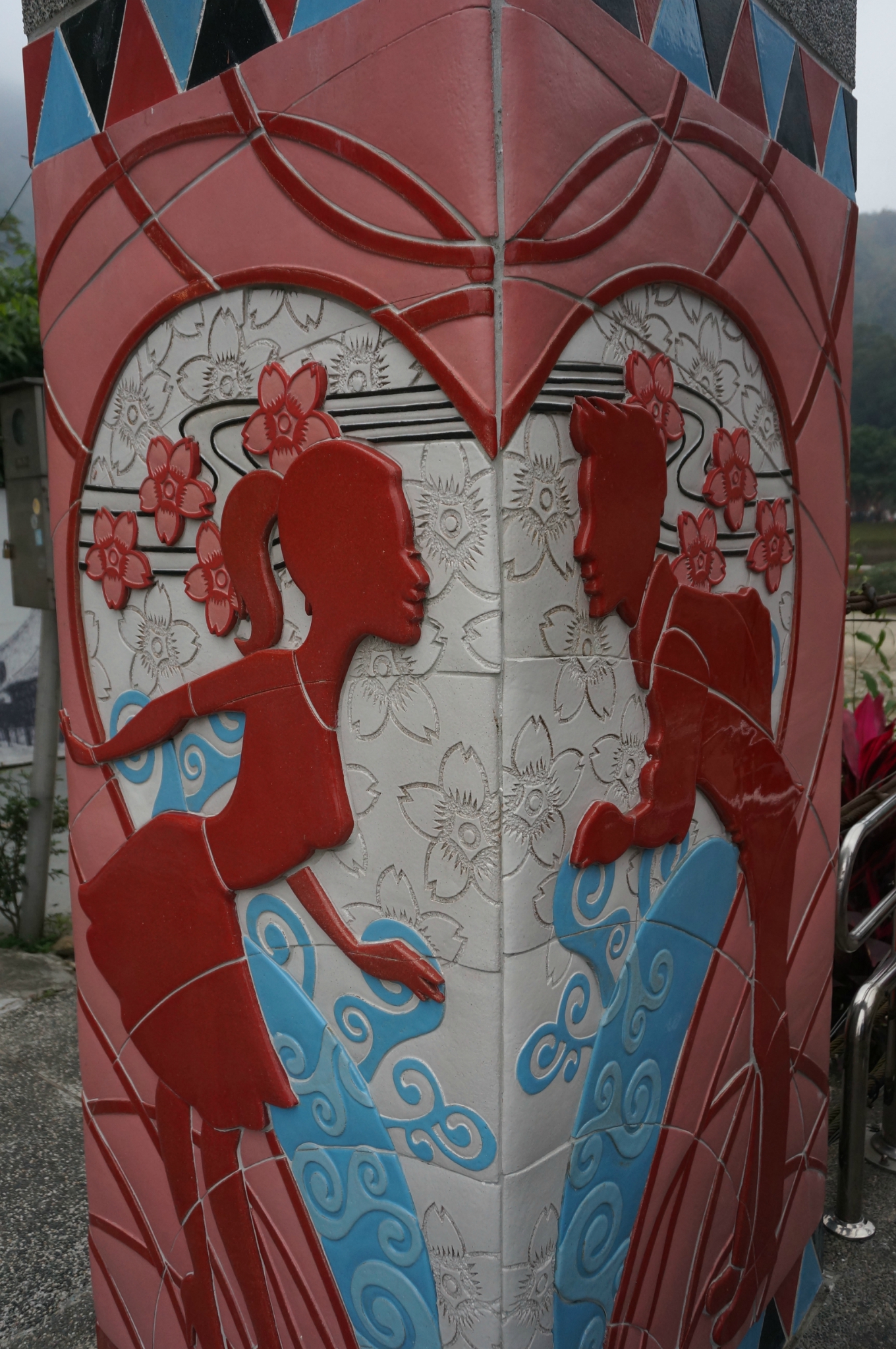 地久,这个桥的名字起的真的很好,而且设计的也是蛮