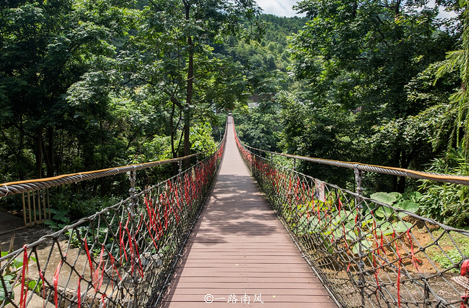 大余丫山景区图片