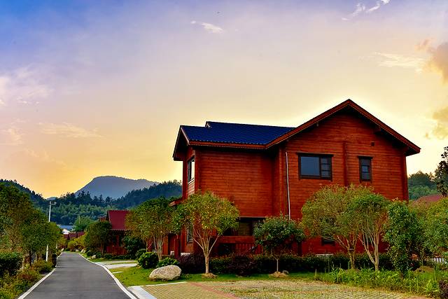 柃蜜小镇·白崖山景区