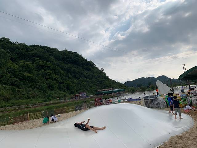 十里荷廊风景区