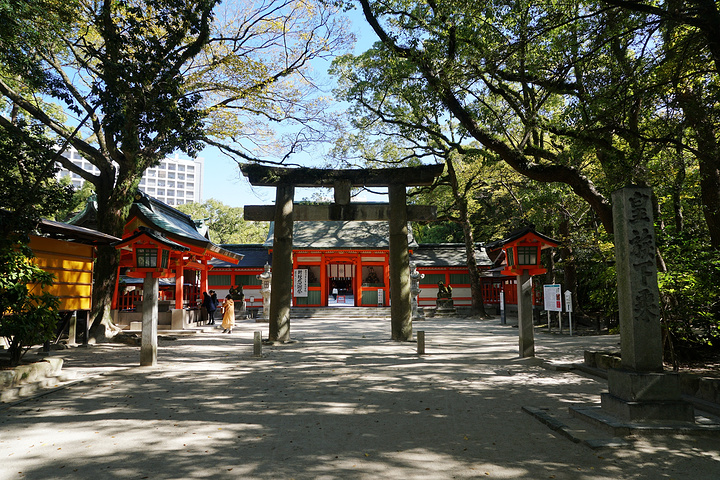 21福冈的住吉神社已有1800年以上的历史 在全日本00多家住吉神社中 是最早的一家 住吉神社 评论 去哪儿攻略