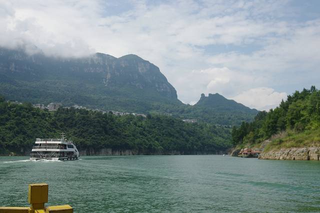 蝶舞清江·清江大峡谷-蝴蝶岩