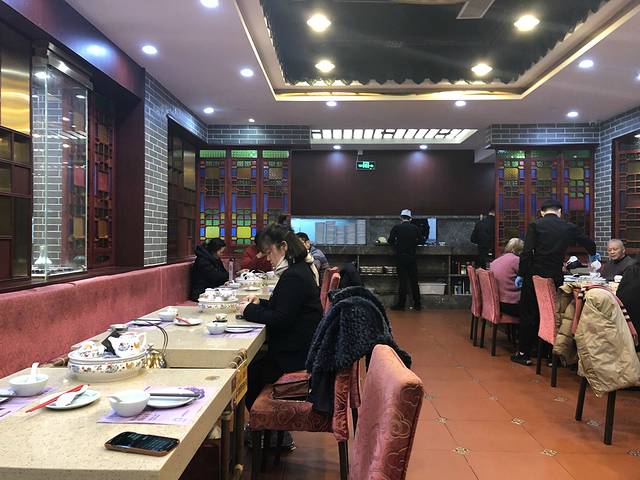 点都德(白玉兰广场店)