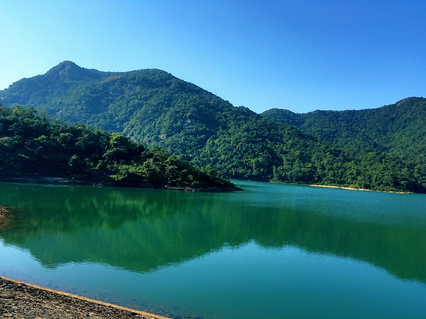 【携程攻略】广州白水寨风景名胜区景点,主要是爬山和亲水，总共9999级，适合登山健身，游览区是木阶梯，一路…