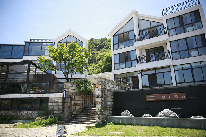 "一直行走在路上，在旅途的过程中，在不同的地方，住过无数的酒店、民宿_潮烟里|沙塘湾海景民宿"的评论图片