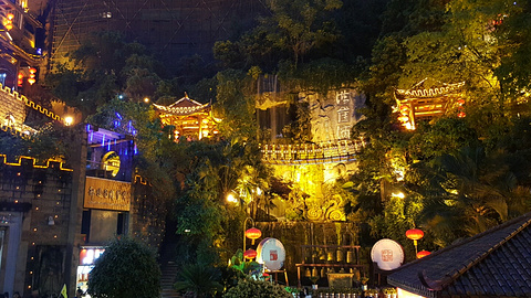 洪崖洞旅游景点攻略图