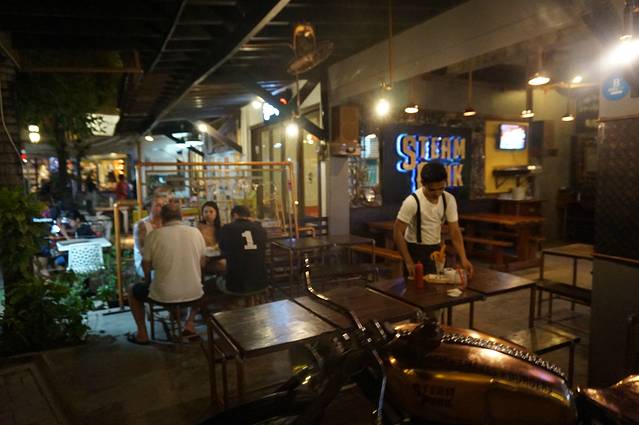 长滩D'Mall购物区