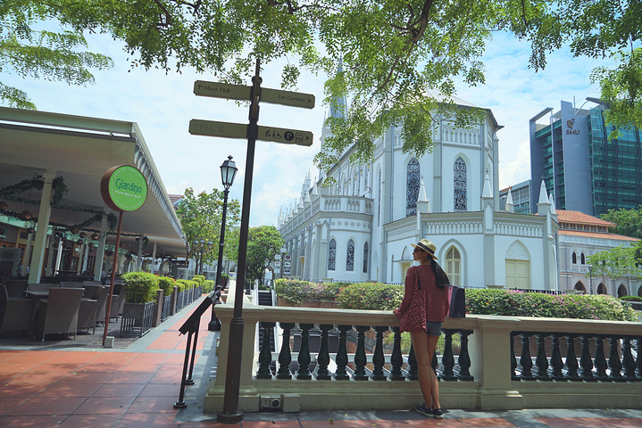 "赞美广场（CHIJMES），是世界上仅存的几个女修道院之一，是新加坡重要的历史古迹之一_赞美广场"的评论图片