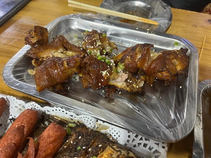 荆州燕子烧烤图片