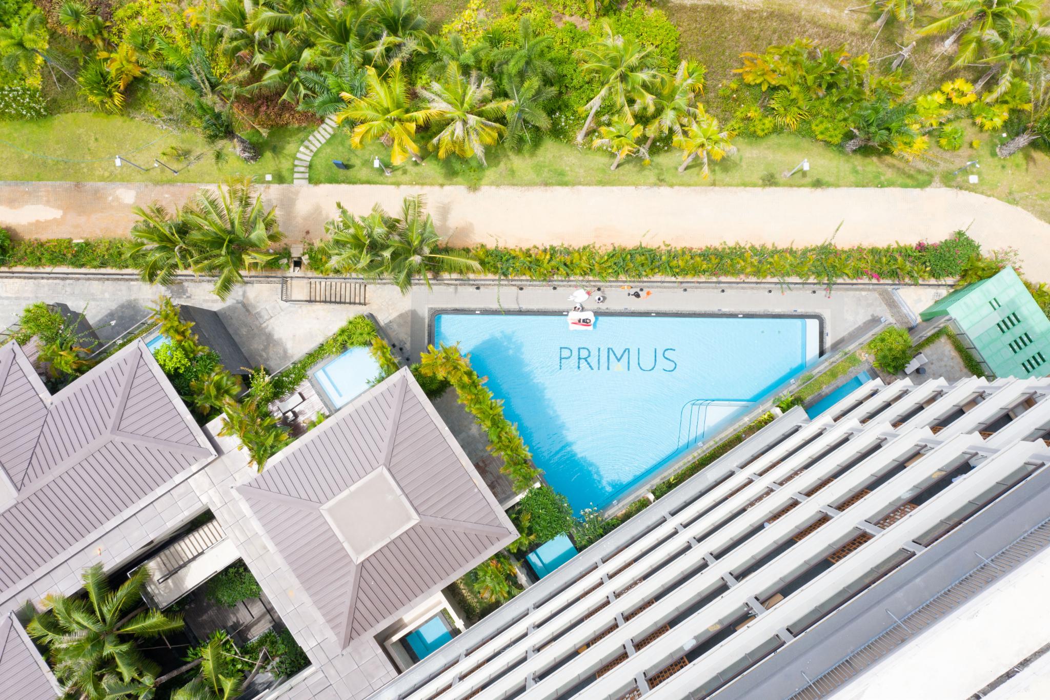 美食&酒店之旅：来三亚透透气，给你的身心放个假！